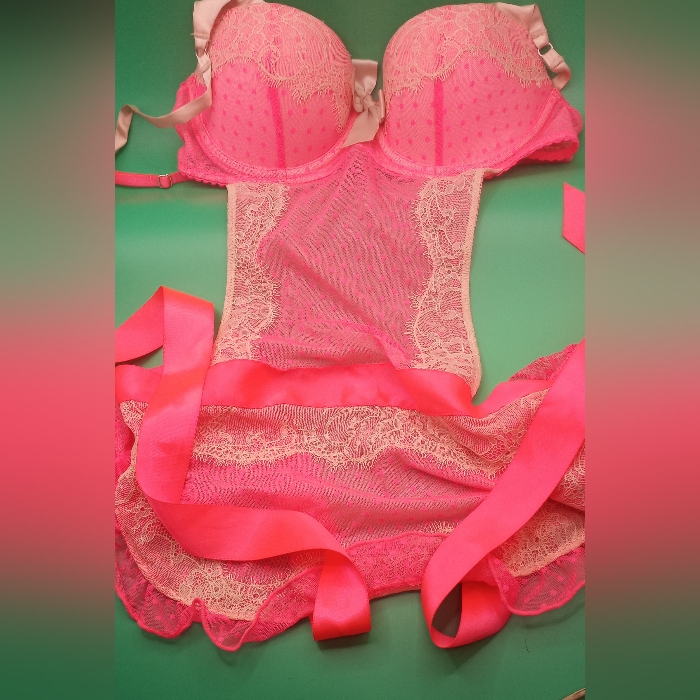 Brand New Victoria Secret